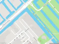 Ambulance met grote spoed naar de Wijde Wormer in Capelle aan den IJssel
