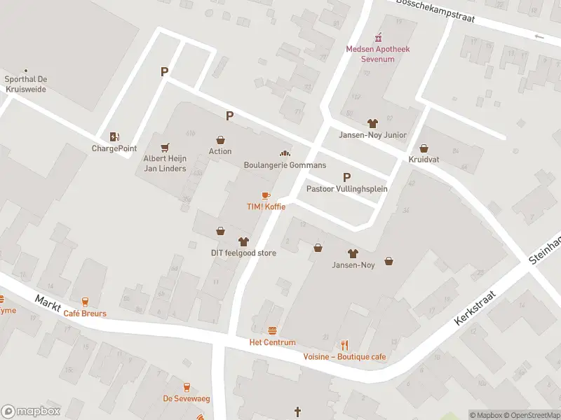 Ambulance met grote spoed naar de Pastoor Vullinghsstraat in Sevenum