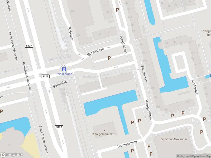 Ambulance met grote spoed naar de Burgaslaan in Rotterdam
