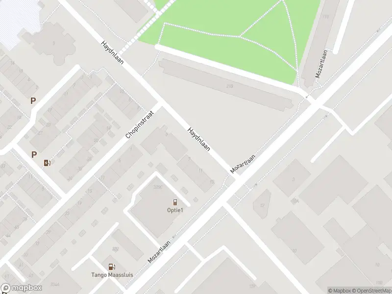 Ambulance met grote spoed naar de Mozartlaan in Maassluis