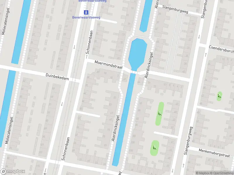 Ambulance met gepaste spoed naar de Alerdincksingel in Rotterdam
