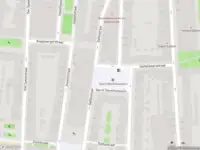 Ambulance met grote spoed naar de Gaffelstraat in Rotterdam