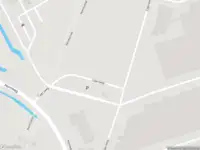 Ambulance met grote spoed naar de Capriweg in Amsterdam