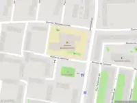 Ambulance met grote spoed naar de Jan Lelimanhof in Amsterdam