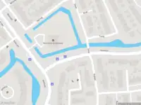 Politie naar de Atalanta in Hellevoetsluis vanwege steekincident