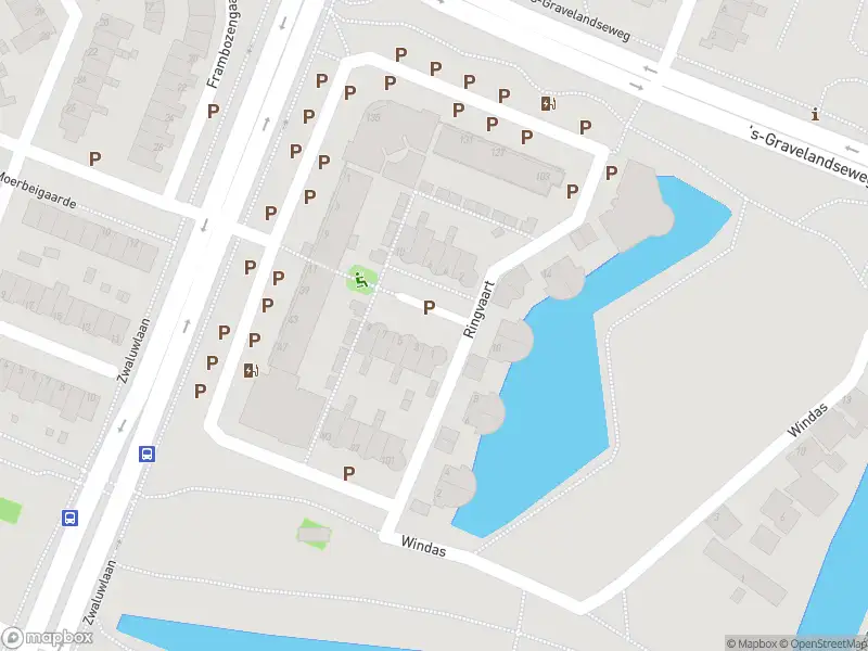 Brandweer met grote spoed naar de Ringvaart in Schiedam