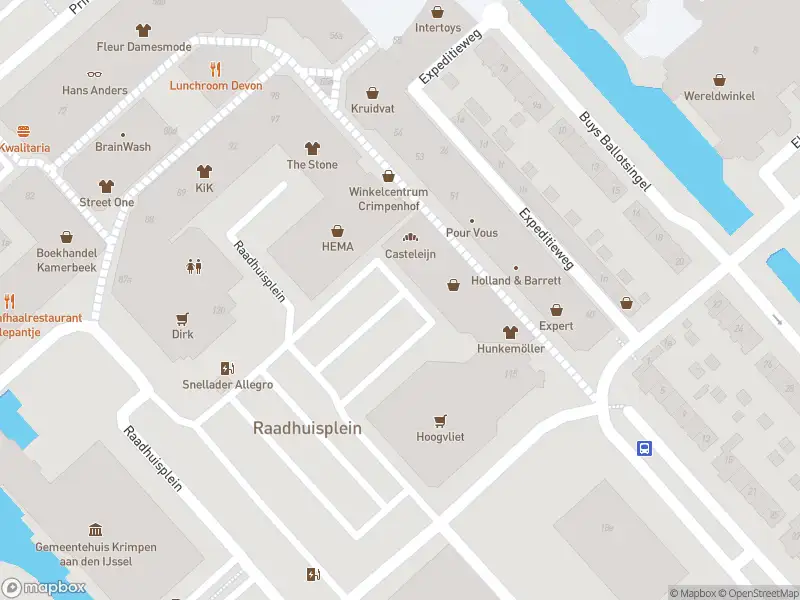 Ambulance met gepaste spoed naar de Raadhuisplein in Krimpen aan den IJssel