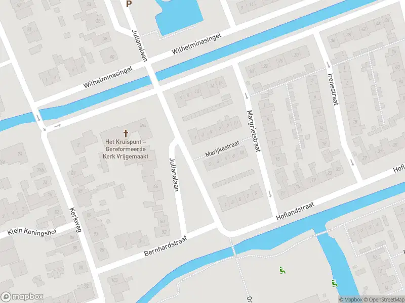 Ambulance met gepaste spoed naar de Marijkestraat in Pijnacker