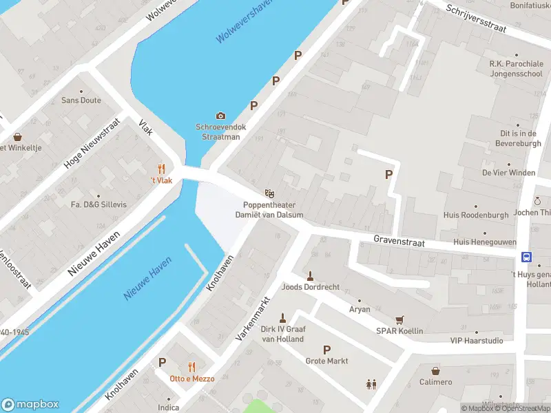Brandweer met gepaste spoed naar de Aardappelmarkt in Dordrecht