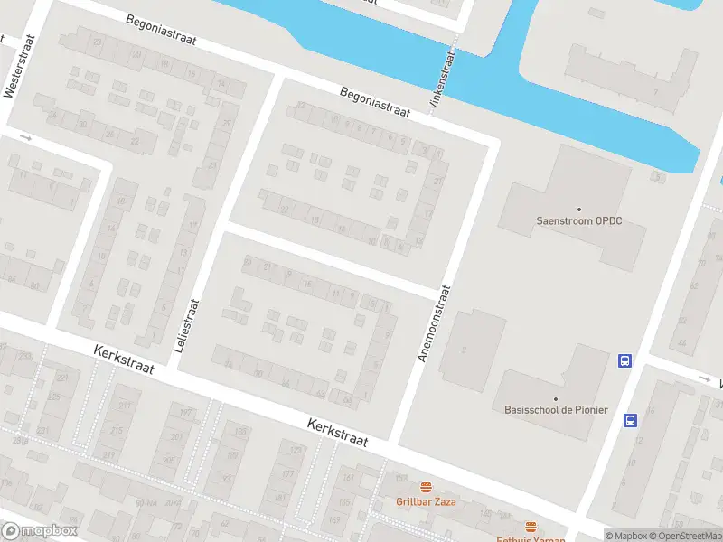 Ambulance met grote spoed naar de Narcisstraat in Wormerveer