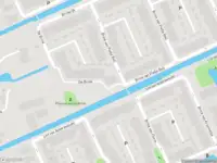 Ambulance met grote spoed naar de Brink van Abeltje in Pijnacker
