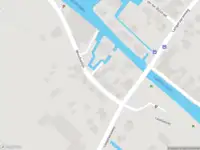 Ambulance met grote spoed naar de Woudsedijk in Ter Aar