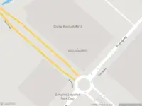 Ambulance en brandweer met grote spoed naar de Pudongweg in Rozenburg