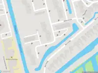 Ambulance met grote spoed naar de Akkerwinde in Capelle aan den IJssel