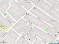 Ambulance met gepaste spoed naar de Stationsweg in Alkmaar