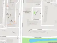 Ambulance met grote spoed naar de Dalmeyerplein in Dordrecht