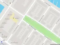 Ambulance met gepaste spoed naar de W.G. Witteveenplein in Rotterdam