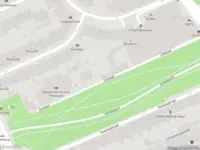 Ambulance met gepaste spoed naar de Zandpad in Amsterdam
