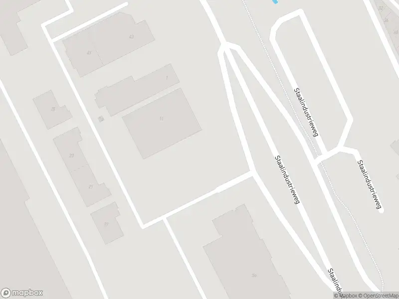 Ambulance met gepaste spoed naar de Staalindustrieweg in Alblasserdam