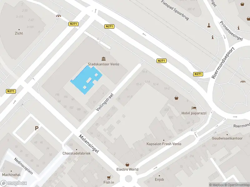Ambulance met grote spoed naar de Veilingstraat in Venlo