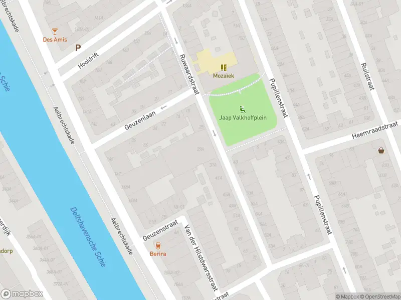 Ambulance met gepaste spoed naar de Ruwaardstraat in Rotterdam
