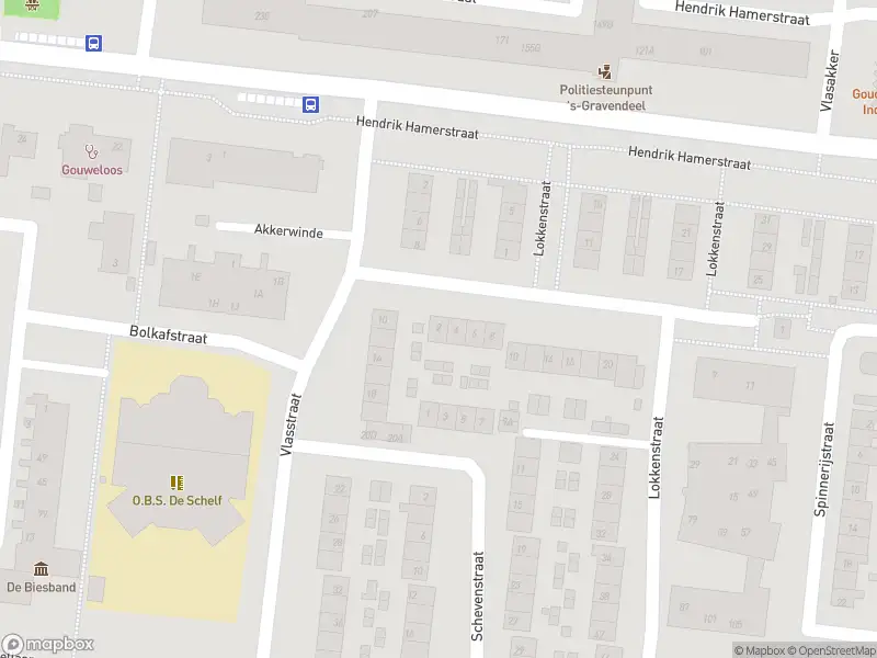 Ambulance met gepaste spoed naar de Lokkenstraat in 's-Gravendeel