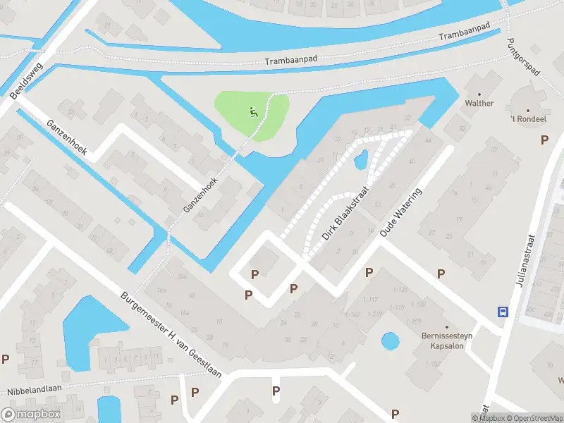 Ambulance met gepaste spoed naar de Dirk Blaakstraat in Zuidland