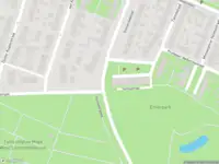 Brandweer met gepaste spoed naar de Ruys de Beerenbrouckstraat in Zutphen vanwege een liftopsluiting