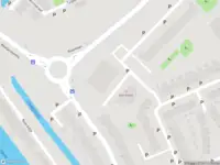 Ambulance met gepaste spoed naar de Seringenstraat in Maassluis