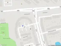 Ambulance met grote spoed naar de Kromme Dreef in Spijkenisse