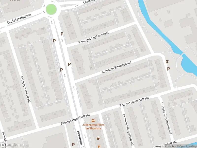 Brandweer met grote spoed naar de Koningin Emmastraat in 's-Gravenzande vanwege voertuigbrand