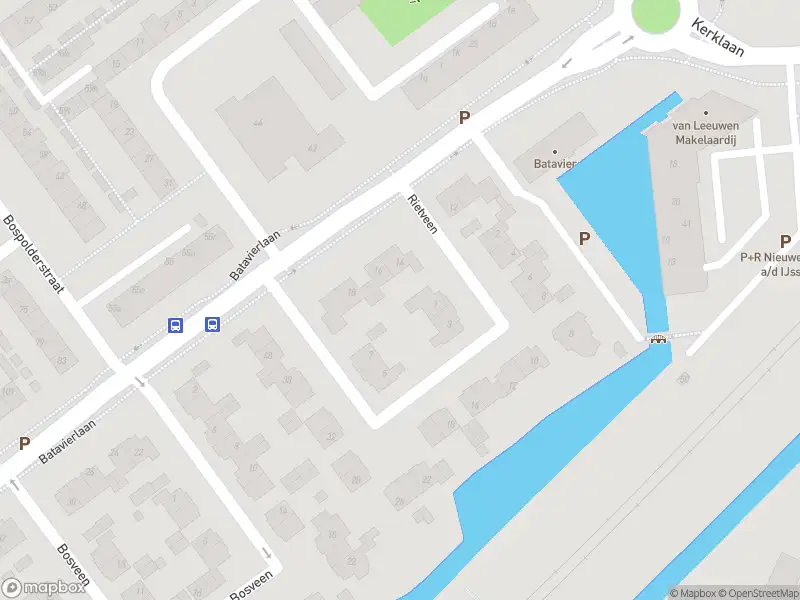 Ambulance met grote spoed naar de Rietveen in Nieuwerkerk aan den IJssel
