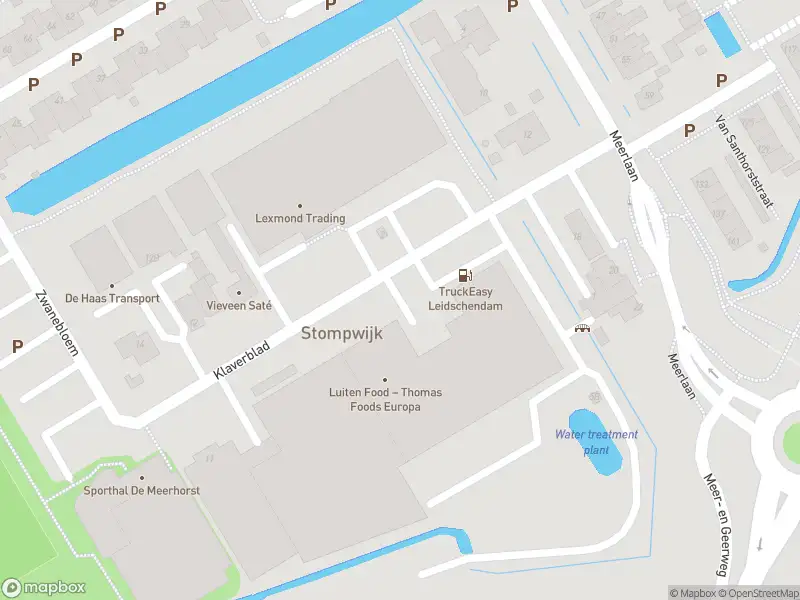 Ambulance met grote spoed naar de Klaverblad in Leidschendam