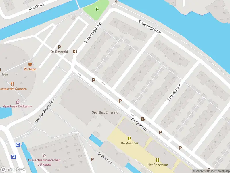 Ambulance met grote spoed naar de Botdragerstraat in Delfgauw