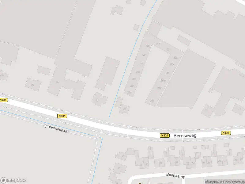 Brandweer met gepaste spoed naar de Bernseweg in Ammerzoden
