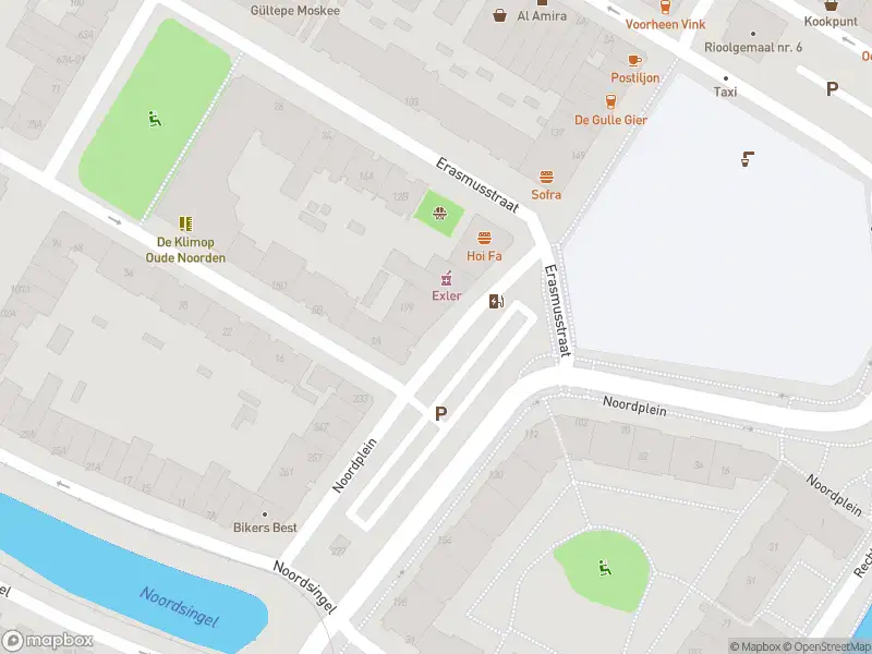 Ambulance met grote spoed naar de Noordplein in Rotterdam