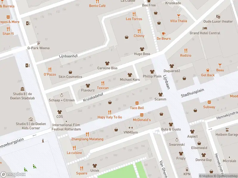 Ambulance met gepaste spoed naar de Kruiskadehof in Rotterdam