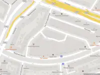 Ambulance met grote spoed naar de Van Oestendestraat in Rotterdam