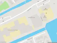 Ambulance met gepaste spoed naar de Lijstersingel in Capelle aan den IJssel