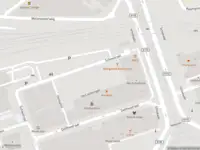 Ambulance met grote spoed naar de Schiestraat in Rotterdam