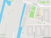 Brandweer met gepaste spoed naar de Berceusestraat in Amsterdam vanwege een buitenbrand