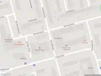 Ambulance met gepaste spoed naar de Hanrathstraat in Rotterdam