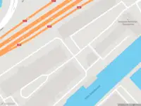Ambulance met gepaste spoed naar de Kleinpolderplein in Rotterdam