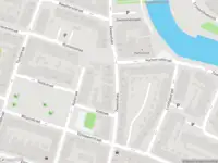 Ambulance met gepaste spoed naar de Zwaanshals in Rotterdam