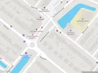 Ambulance met gepaste spoed naar de Van Beethovensingel in Rotterdam
