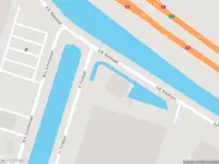 Ambulance en brandweer met grote spoed naar de H. Fordlaan in Kolham