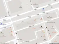 Ambulance met grote spoed naar de Weena in Rotterdam