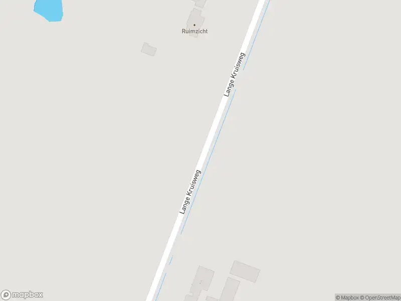 Brandweer met gepaste spoed naar de Lange Kruisweg in Sint Philipsland vanwege een buitenbrand