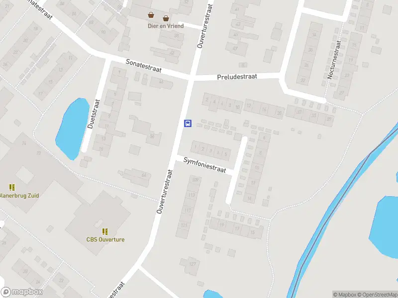 Politie naar de Symfoniestraat in Enschede vanwege personen te water