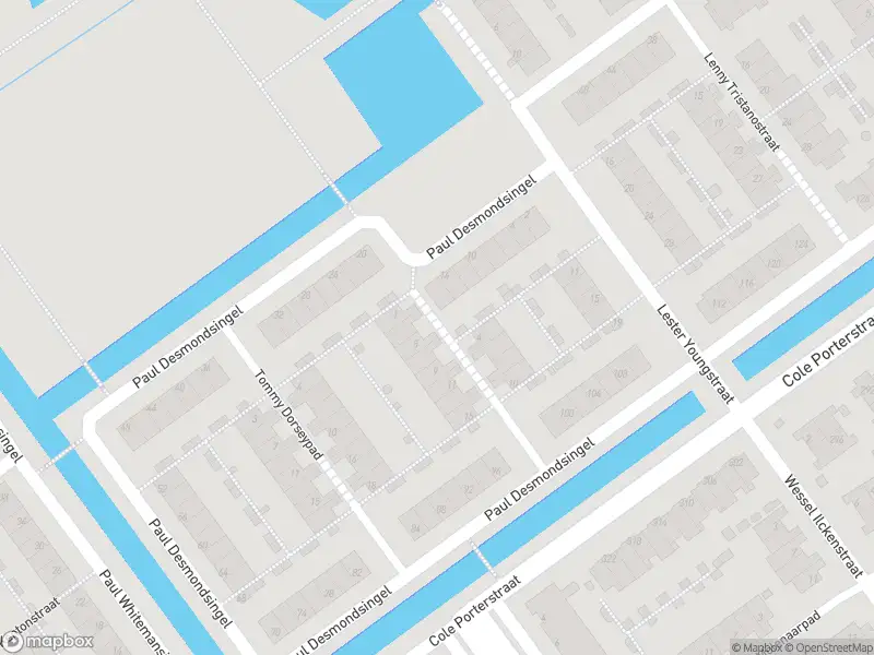 Ambulance met grote spoed naar de King Pleasurepad in Rotterdam
